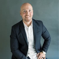 Cody Lee - Advertise with Oliver